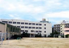 小学校　高槻市立土室小学校（小学校）まで1088m