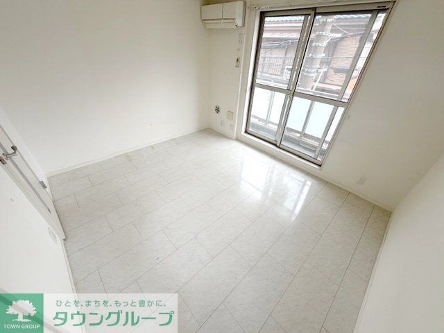 居室・リビング　別部屋参考写真