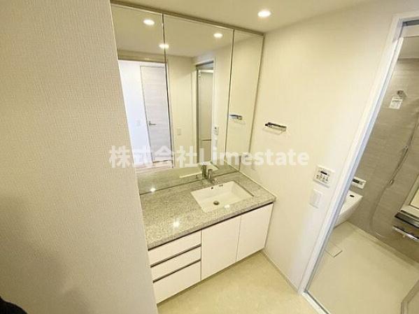 洗面設備　別部屋参考写真