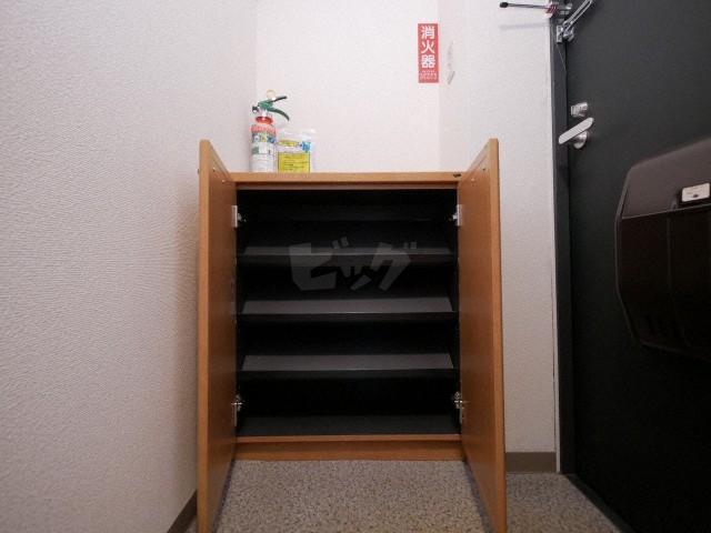 その他　大容量のシューズボックスが付いています♪