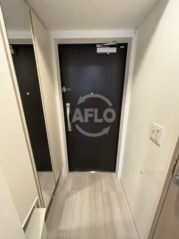 玄関　ソルレヴェンテ北堀江Q　玄関