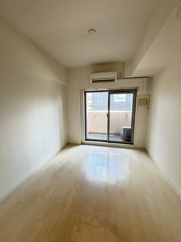 阪急京都線 南方駅 徒歩5分 12階建 築12年の居間写真