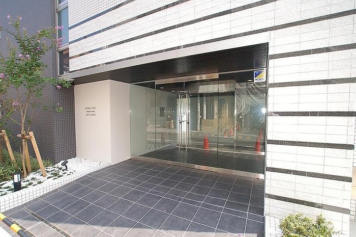 エントランス　建物の内部です