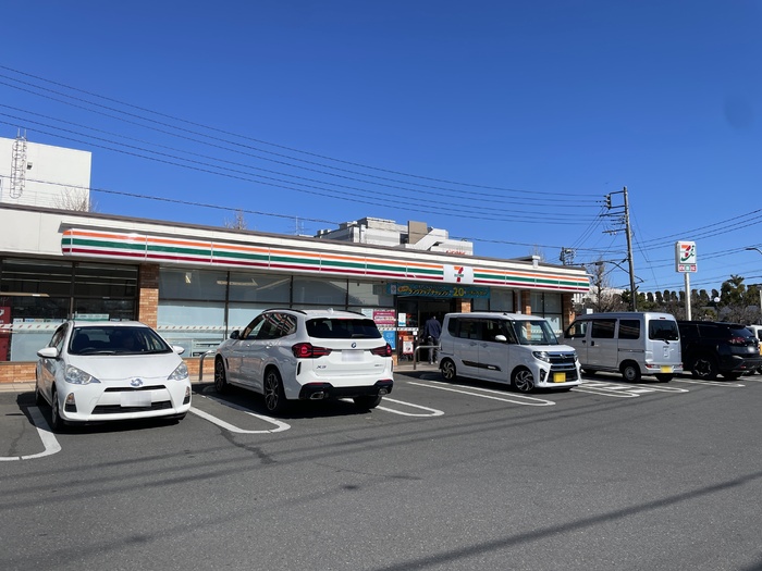 コンビニ　セブンイレブン 横須賀三春公園前店（コンビニ）まで644m