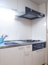 ＪＲ山手線 日暮里駅 徒歩7分 4階建 築18年のキッチン写真