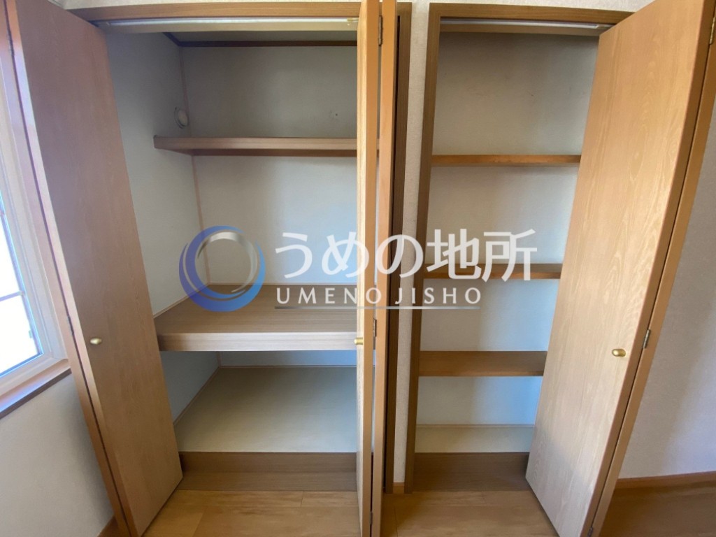 収納　洋室1収納