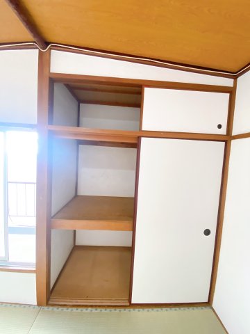 三島ガレージ付き戸建の内装写真