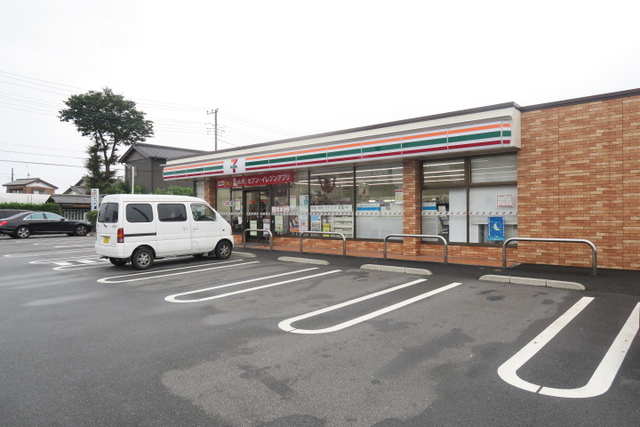 コンビニ　セブン－イレブン　三郷公園前店（コンビニ）まで950m