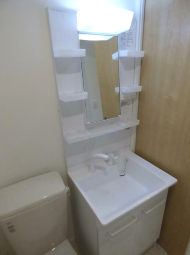 洗面設備　同一仕様写真