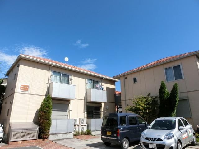 建物外観　外環