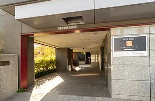 京急本線 新馬場駅 徒歩7分 12階建 築18年の外観写真