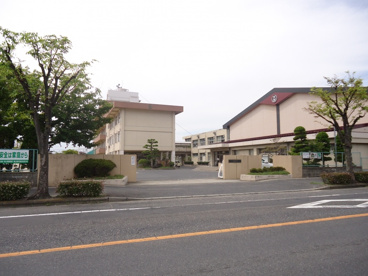 小学校　浦安小学校（小学校）まで1704m