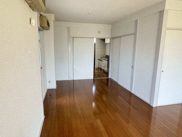 居室・リビング　泉マンション