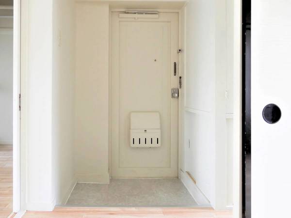玄関　ビレッジハウスの同一物件・同一タイプの間取りの写真です