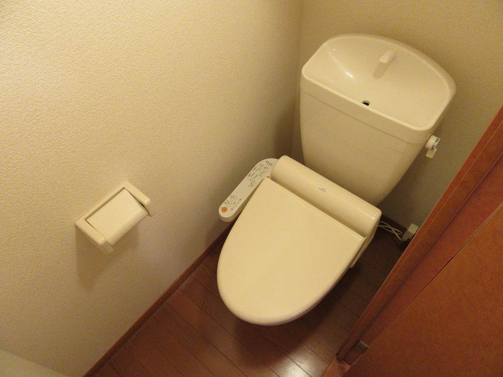 【アンシャンテのトイレ】