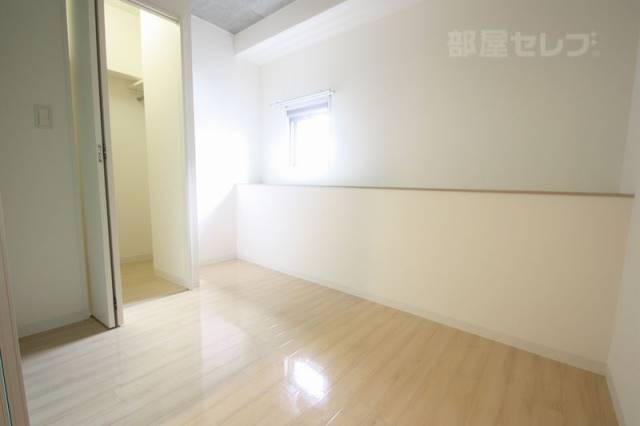 その他部屋・スペース　寝室にはウォークインクローゼットが備わります。