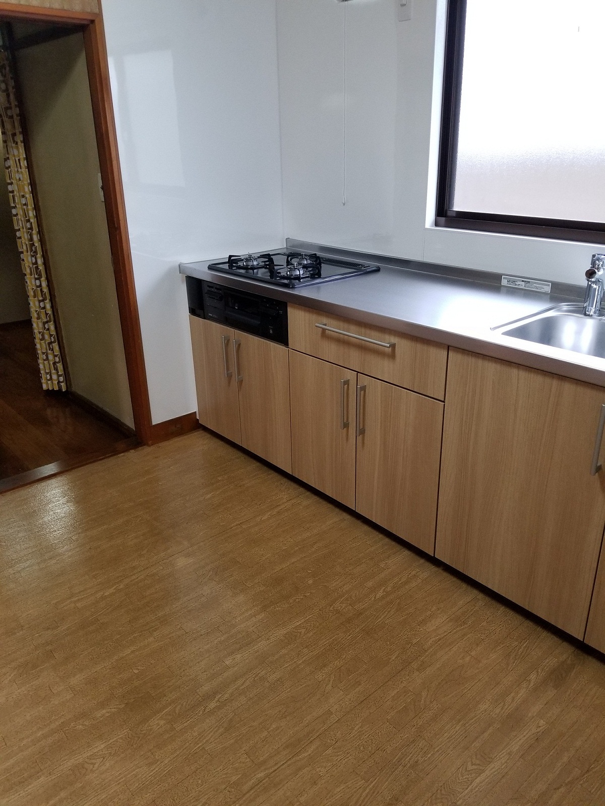 キッチン　新品の機システムキッチン