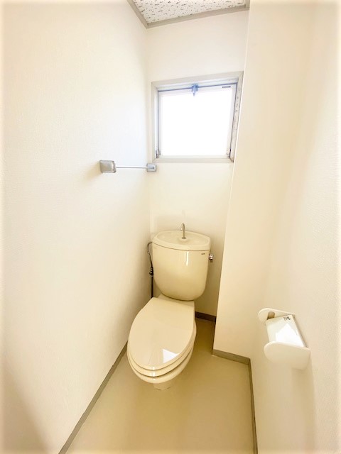 パレーシャルエルA棟のトイレ写真