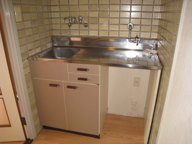 キッチン　※写真別のお部屋のものです。現況を優先させて頂きます。