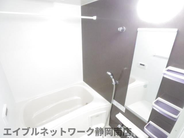 バス・シャワールーム　日々の暮らしに欠かせないお風呂です