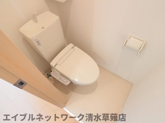 トイレ　シンプルで使いやすいトイレです