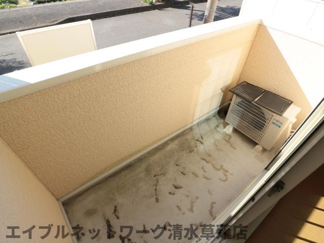 バルコニー　お洗濯にも便利なバルコニー付き