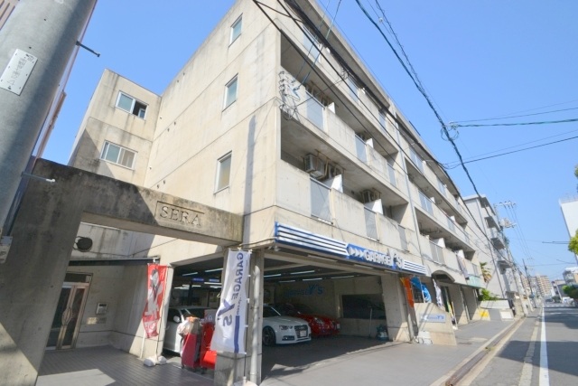 広島市西区南観音のマンションの建物外観
