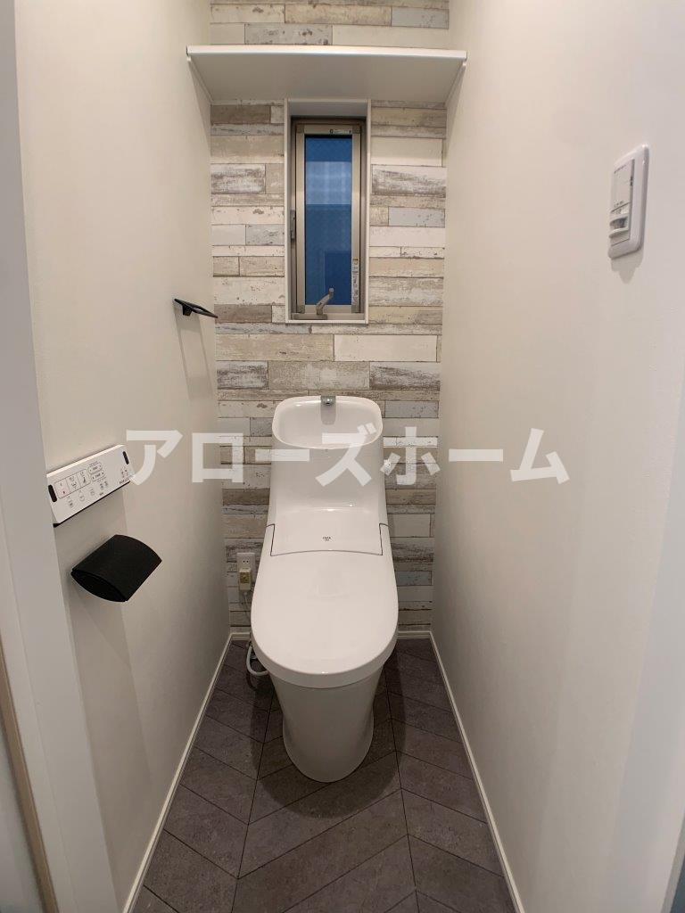 【神戸市垂水区清水通のアパートのトイレ】