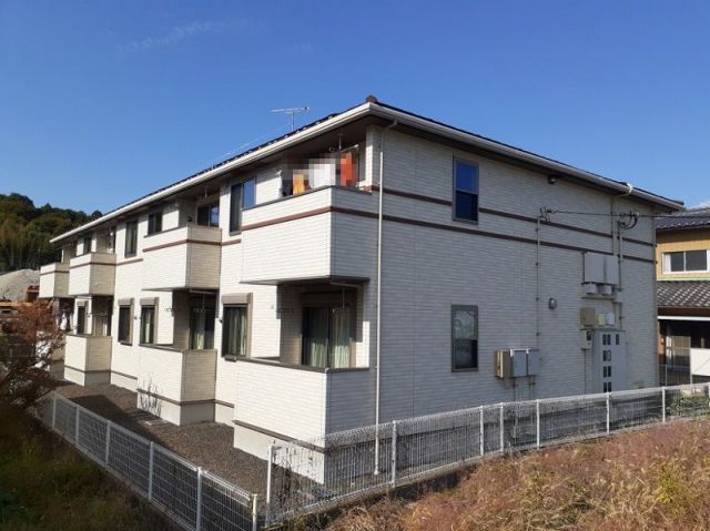 常陸太田市宮本町のアパートの建物外観