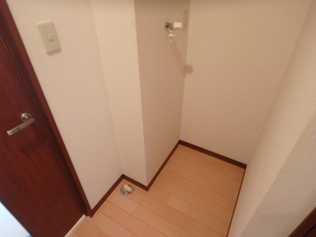 その他　洗濯機置場