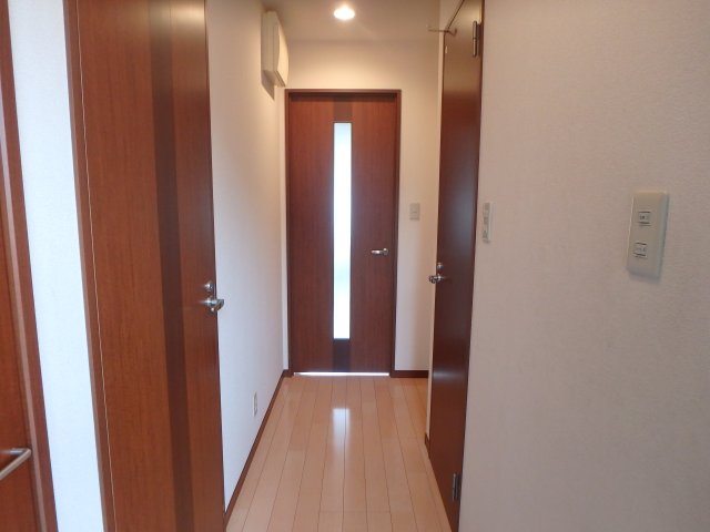 玄関　明るい玄関です