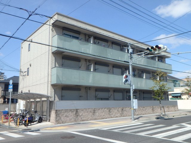 建物外観　落ち着いた雰囲気の外観です