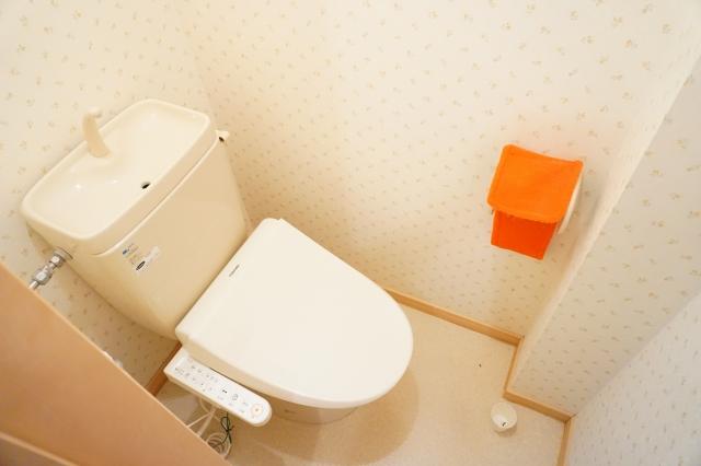 トイレ　トイレ