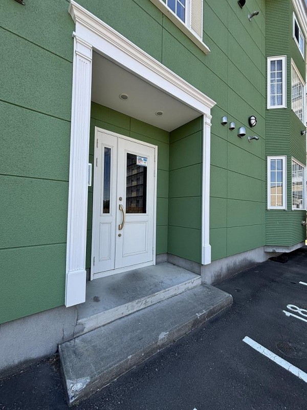 エントランス　エントランス