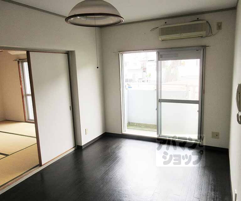 居室・リビング　フローリングのお部屋です！