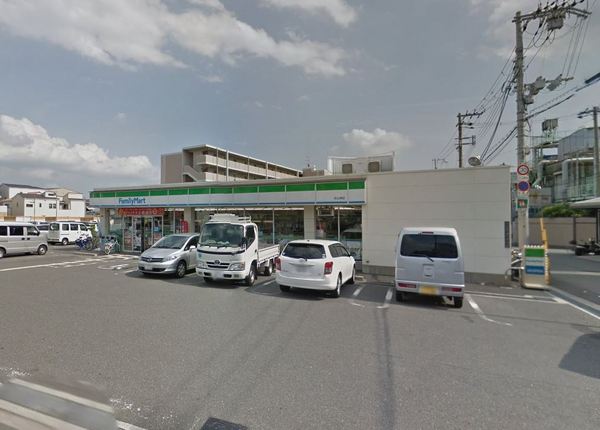コンビニ　ファミリーマート放出東店（コンビニ）まで420m
