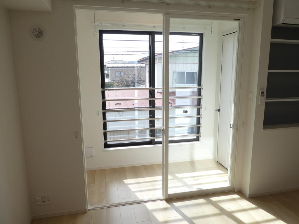 バルコニー　サンルーム