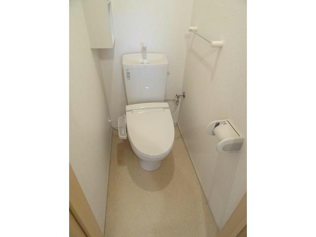 トイレ　温水洗浄暖房便座