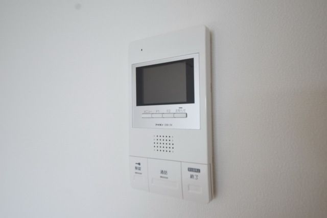 セキュリティ　★モニタ付きドアホンです★