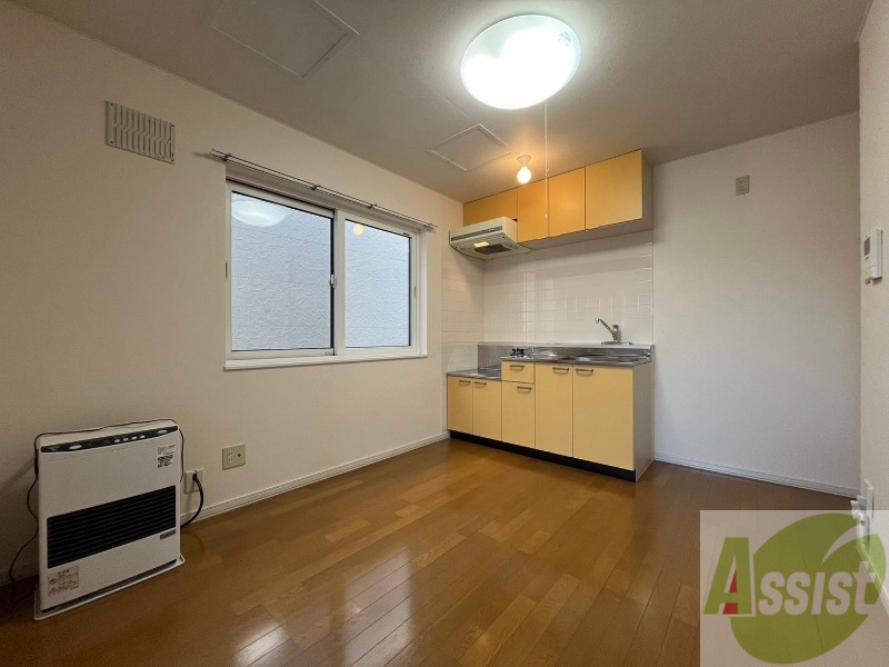 居室・リビング　明るいお部屋は気持ちよく過ごせそうですね。