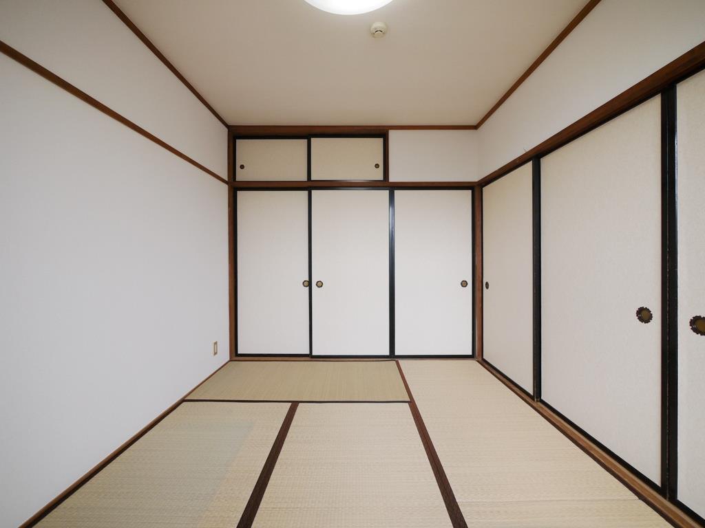 コーポ針生の居間写真