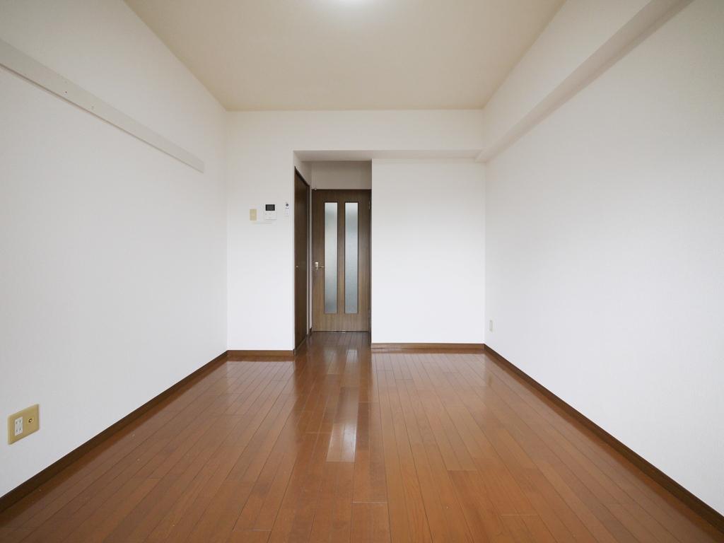 ベルハイム山手町の居間写真