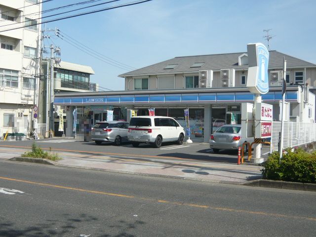 コンビニ　ローソン鹿児島紫原一本桜店（コンビニ）まで1350m