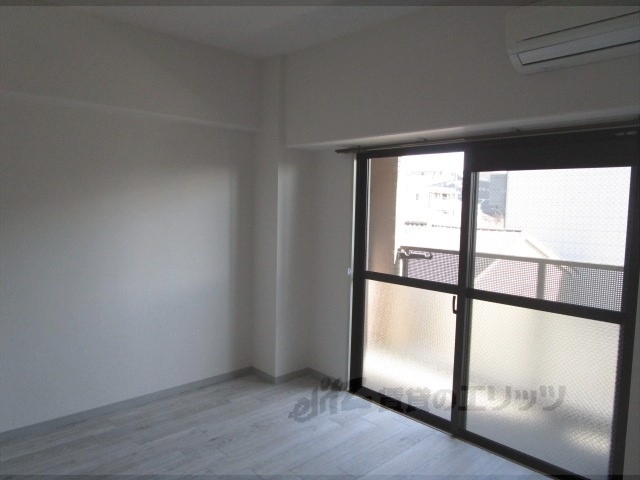 居室・リビング　居室