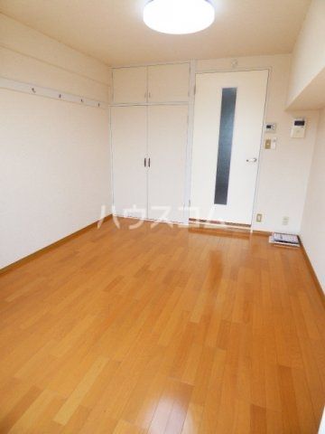 大久保ハイムの居間写真