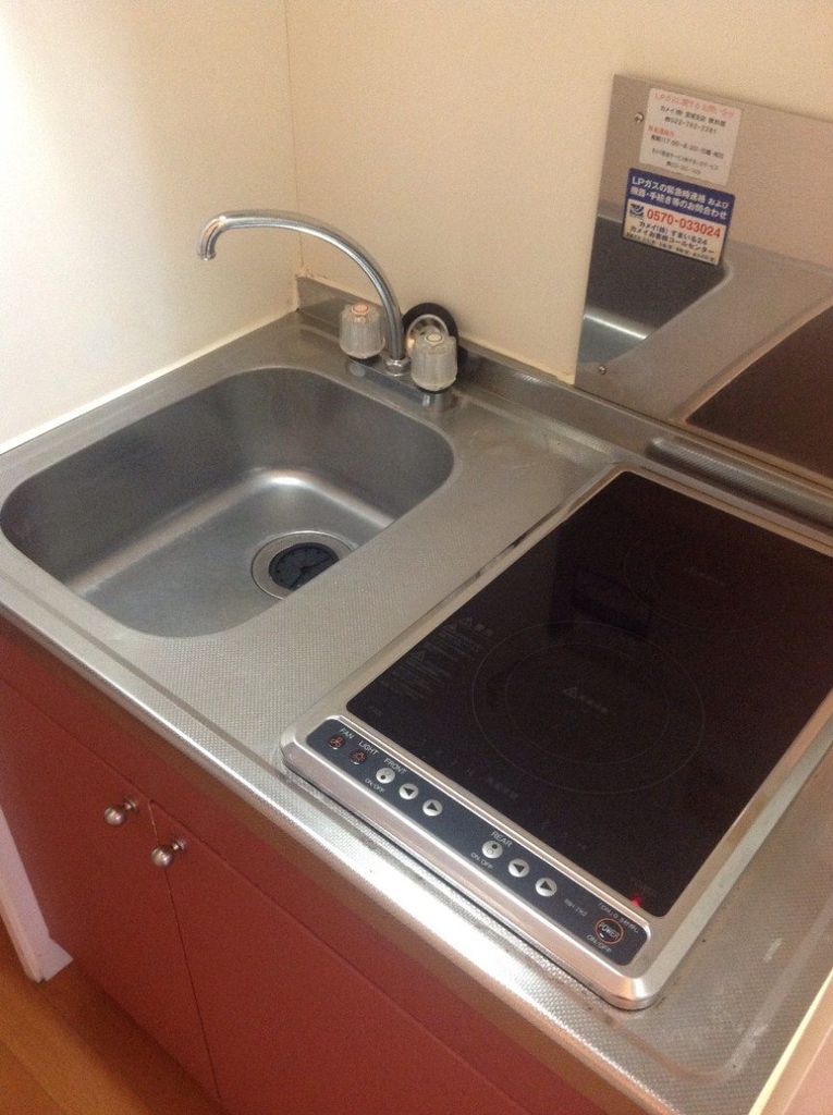 キッチン　2口電気コンロ
