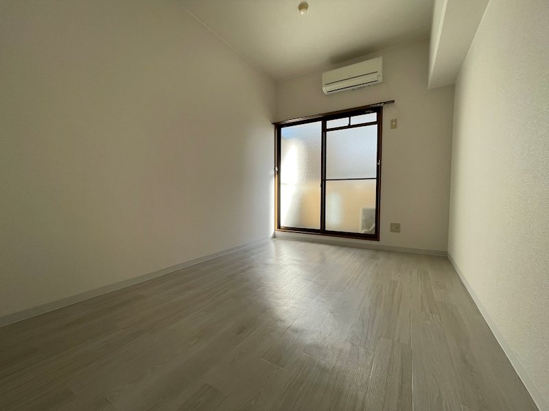 居室・リビング　別号室のお写真です。