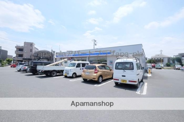 コンビニ　ローソンLTF川越木野目店（コンビニ）まで555m