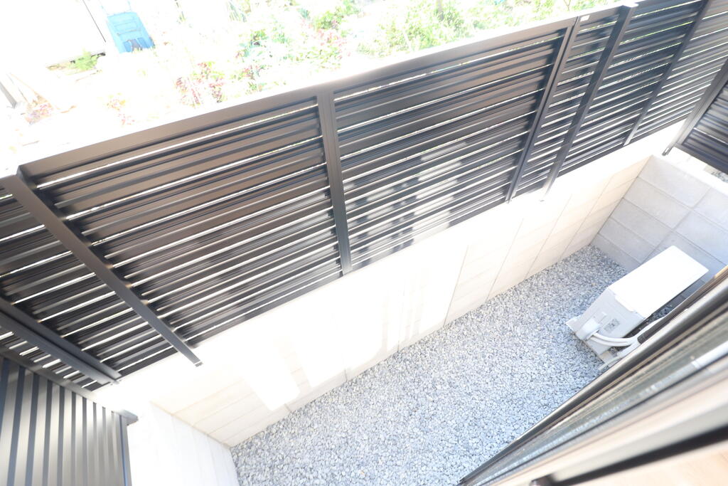バルコニー　バルコニー