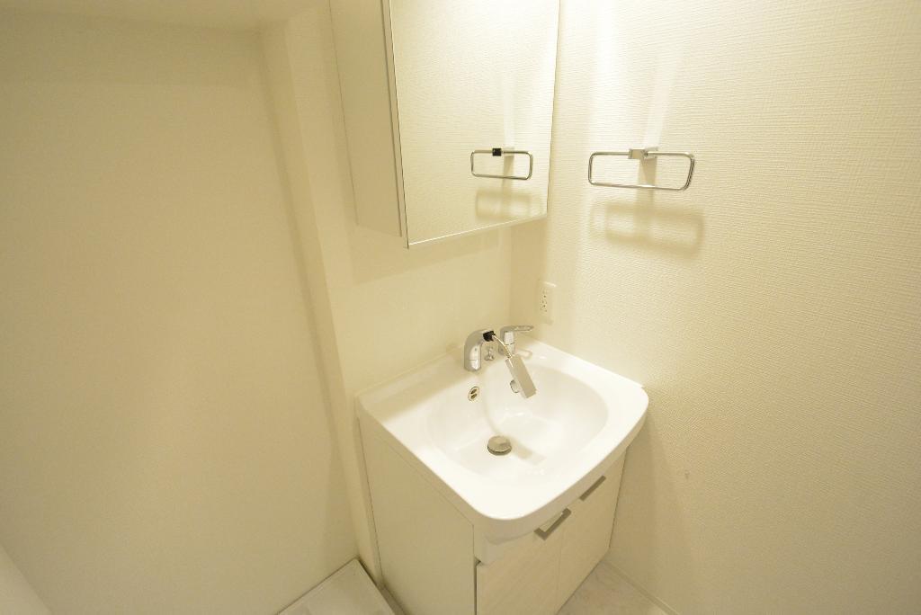 洗面設備　洗髪洗面化粧台